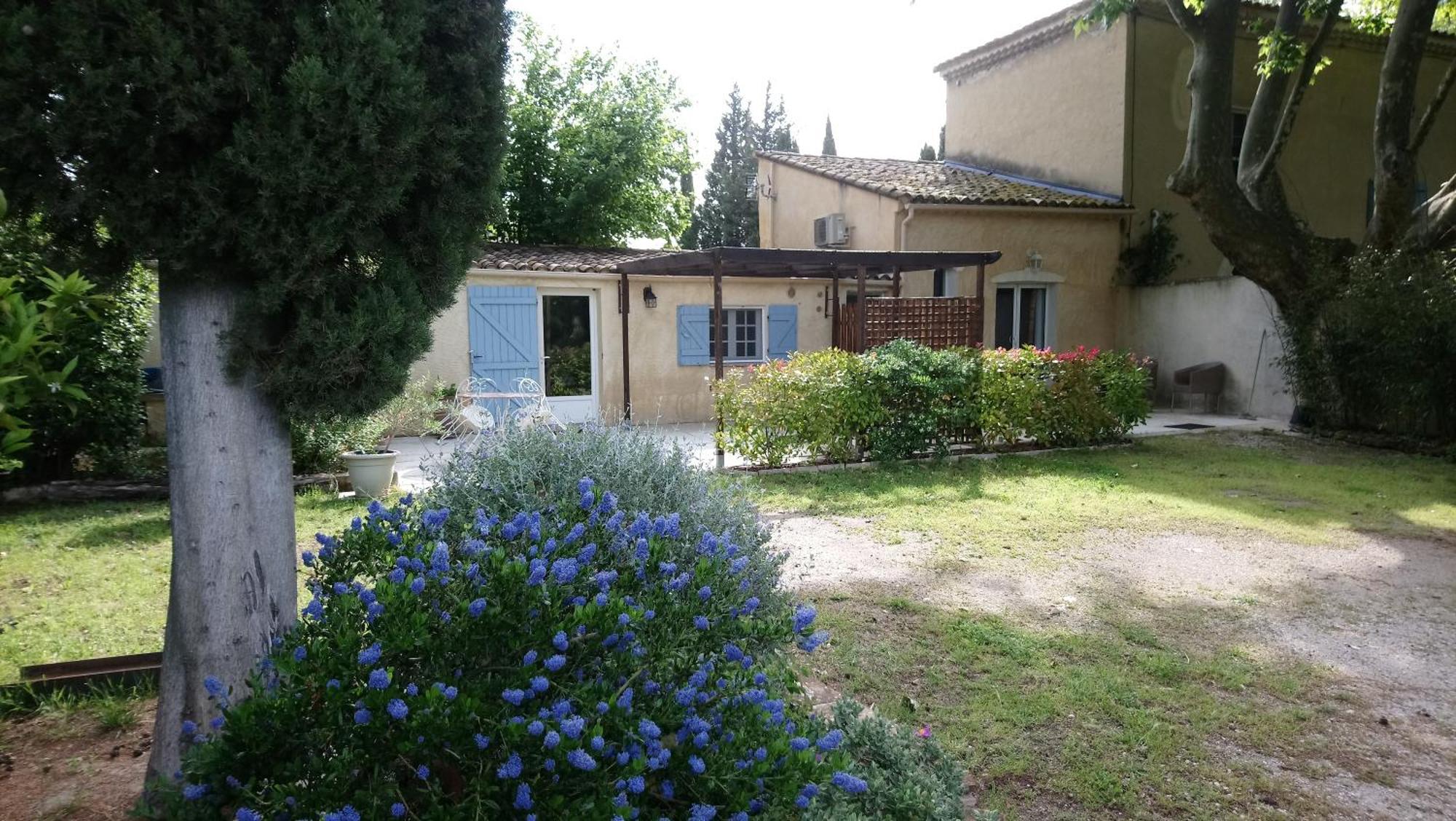 La Petite Seigneurette Villeneuve-lès-Avignon Exterior foto