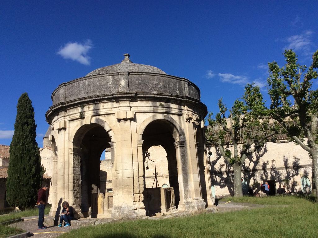 La Petite Seigneurette Villeneuve-lès-Avignon Exterior foto